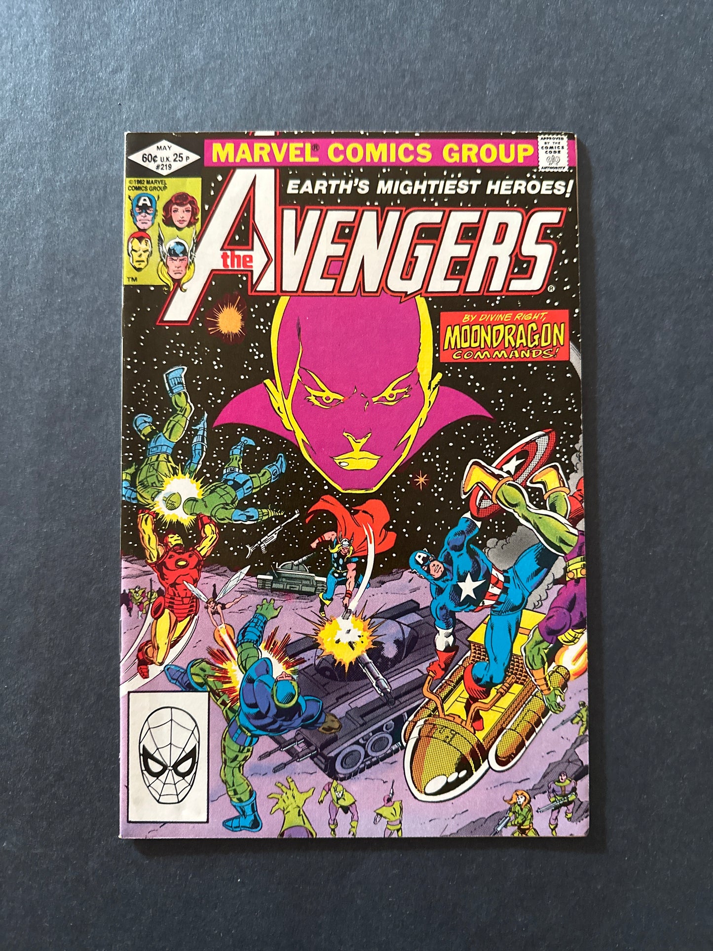Avengers #219 1982