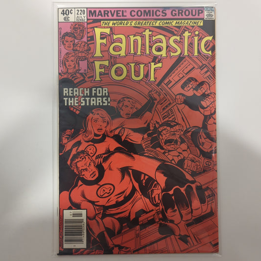 Fantastic Four #220 Newsstand