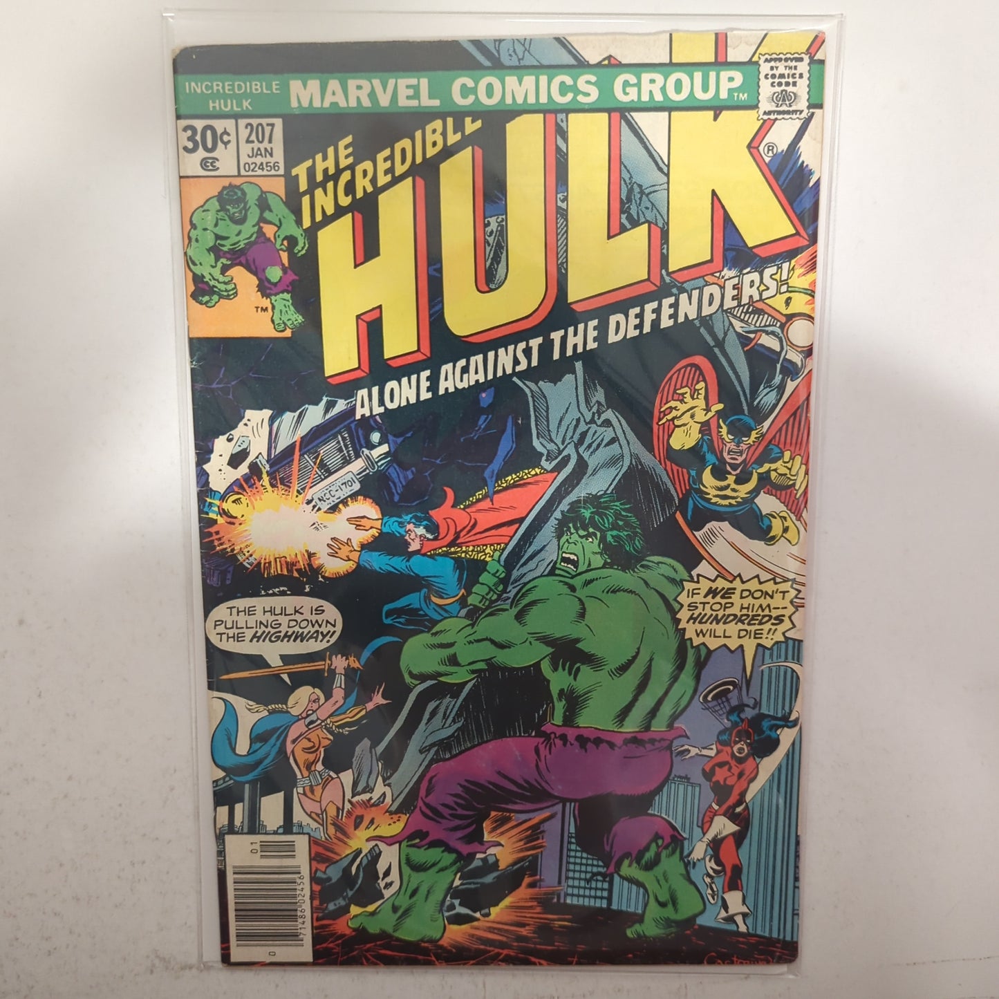 The Incredible Hulk #207 Newsstand