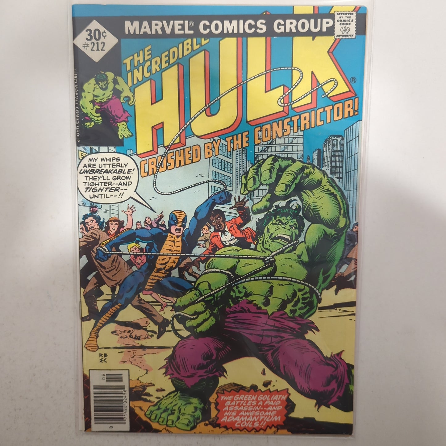 The Incredible Hulk #212 Newsstand