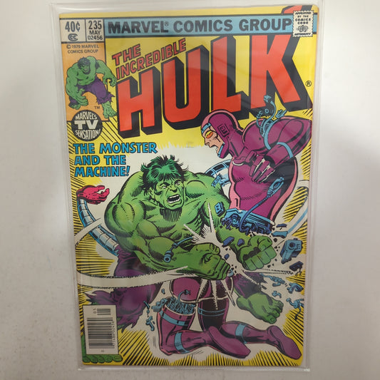 The Incredible Hulk #235 Newsstand