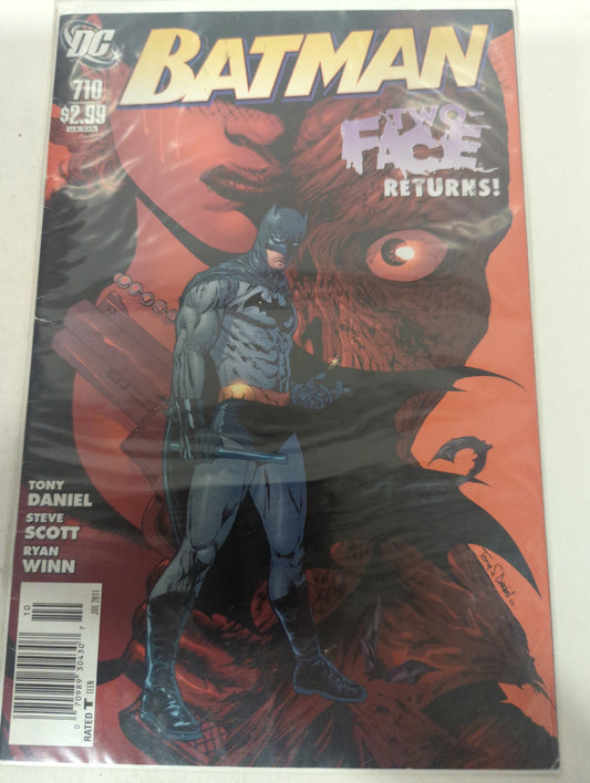 Batman #710 Newsstand