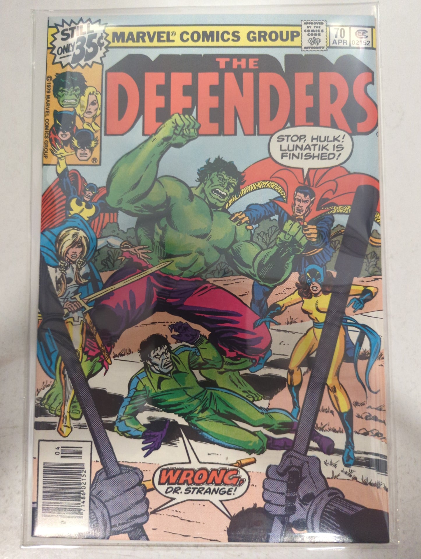 The Defenders #70 Newsstand