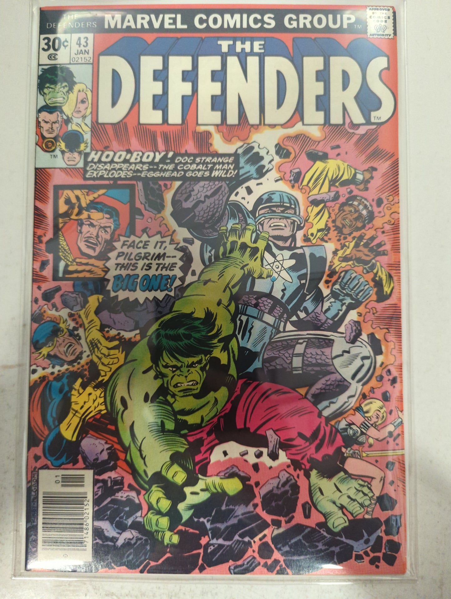 The Defenders #43 Newsstand